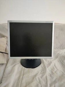 NEC MultiSync LCD1770NX Monitor - Picture 1 of 13