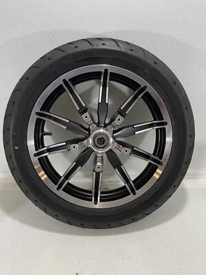 🏍  2021 Harley Davidson 17" Front Impeller Rim Tire  FLTRX FLHX  🏍 Foto 1 de 4