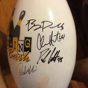 Used- condition-Oakland's A's Bowling Pin with 5-qty autograph. - Picture 1 of 12