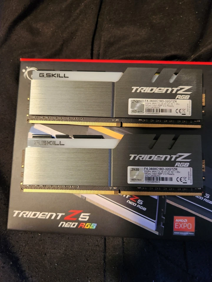 G.Skill Trident Z RGB 32GB (2 x 16GB) 4000MHZ (F4-4000C18D-32GTZR) - Image 1 of 1