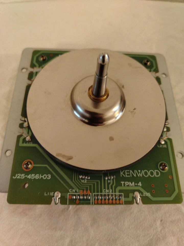 Kenwood Motor for KP-9010/1100/990 turntable - Serviced - Image 1 of 1