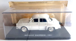 #016) DIE CAST AUTO VINTAGE - RENAULT DAUPHINE 1961 - scala 1:24 - Foto 1 di 1