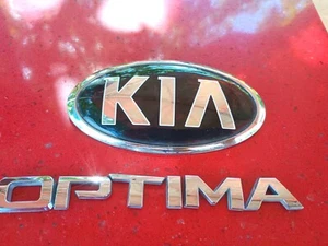 Genuine OEM Rear Emblem Nameplate 86320-2T500 for Kia Optima 2014-16  - Picture 1 of 6