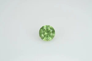 0.48 CT Faceted demantoid garnet, Russian Tagil Bobrovka demantoid - Picture 1 of 3