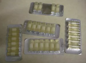 NICORETTE 15mg Inhalator Refill Cartridges X 28 - FREE INTERNATIONAL SHIPPING - Picture 1 of 1