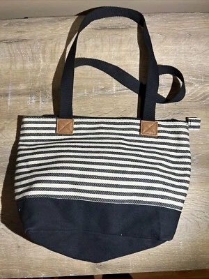 Bolso de Mano Retro Metro By Thirty-One Rayas Blanco y Negro Foto 1 de 4