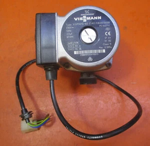 Viessmann Grundfos VIUPS015-60 Pumpe Umwälzpumpe - Bild 1 von 1