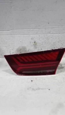 2016 Audi A7 Right Tail Light Assembly Black OEM 542985 Used 130K Miles Foto 1 de 4