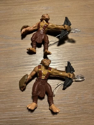 Boneco de ação Burger King Small Soldiers Gorgonite Archer 4” 1998 - Funcionando - Imagem 1 de 4