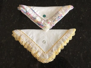 Two (2) Vintage Irish Linen Hankies with White Lace  & Crochet Work Handkerchief - Picture 1 of 8