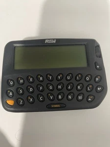 BlackBerry RIM 950 R900M-2-PW *FOR PARTS* Vintage Pager Beeper Device - Zdjęcie 1 z 3
