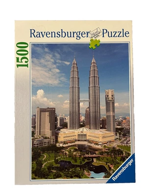 Ravensburger Jigsaw Puzzle 1500 Pieces "PETRONAS Twin Towers Kuala Lumpur, Malaysia" - Image 1 of 4