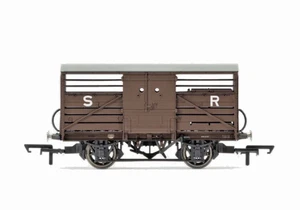 Vagón de ganado Hornby R60287 SR Maunsell 10T No.53698 NUEVO - Imagen 1 de 1