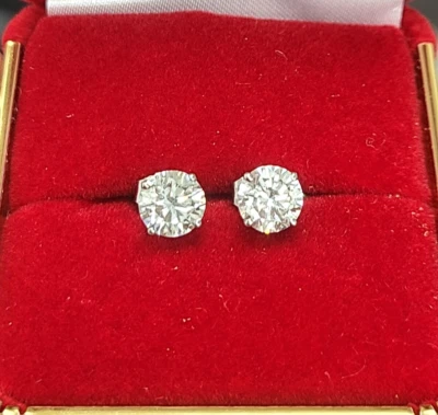 DEAL! 14K White Gold Lab Grown 2.00ctw Diamond Studs Earrings Certified F- VS - Image 1 of 4
