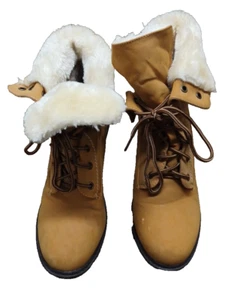 dream paris Faux fur lined Bootie boot wedge Faux Suede women's size 8 - Picture 1 of 13