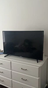 black smart tv, 32 inch, blaupunkt, perfect condition. - Picture 1 of 3