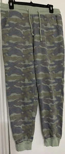 wet seal Junior’s jogger Camouflage Large - Picture 1 of 5