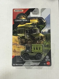 2025 Matchbox Jurassic World Rebirth '97 Mercedes-Benz Unimog U1300 GREEN - Picture 1 of 6