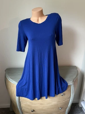 Vestido Camiseta C&C California XS Manga 1/2 Pullover Azul Real Ajuste Acampanado Columpio Foto 1 de 4