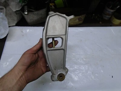 Eje de esquí izquierdo Polaris RMK Dragon RMK 2008-2011 600 700 800 1823245 Foto 1 de 4