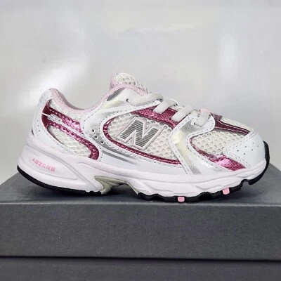 Talla 8 Niño Pequeño - New Balance 530 Bungee - Blanco / Rosa Azúcar - IZ530RK Foto 1 de 4