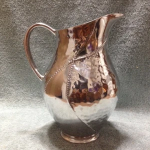 Mariposa Sueno Pitcher, Pre owned Beautiful - Picture 1 of 9