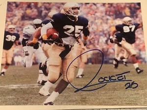 COHETE ISMAIL FIRMADO NOTRE DAME LUCHANDO IRLANDÉS "TOUCHDOWN" FOTO 8X10 HEISMAN - Imagen 1 de 1
