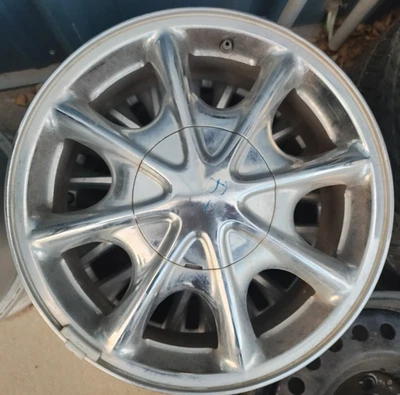 2002 -04 BUICK RENDEZVOUS Wheel 16x6-1/2 Aluminum 8 Spoke Chrome Opt PY1 OEM - Image 1 of 4