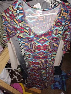 Lularoe Medium Abstract Red Diamonds Nicole Casual Bequem Kleid Polyester - Bild 1 von 2