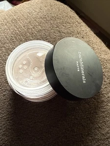bareMinerals Matte Foundation - 0.21oz in Fairly Medium 05 - Picture 1 of 3