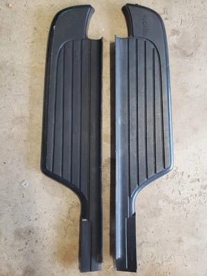 Toyota Tacoma (1995-2004) OEM Rear Bumper STEP PAD RH & LH - Image 1 of 4
