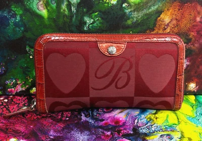 Cartera grande genuina BRIGHTON roja firma lona/corazones con ribete de cuero Foto 1 de 4