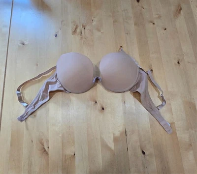 Sujetador para mujer color tono piel 40/90D correas ajustables copa profunda con aros Foto 1 de 4
