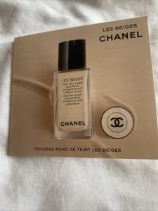 Chanel Les Beige Foundation - Picture 1 of 3