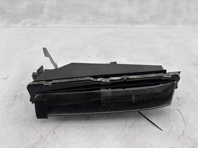 Оригинальная передняя левая противотуманная фара для Chevrolet Corvette 1991-1996 годов выпуска - Изображение 1 из 4