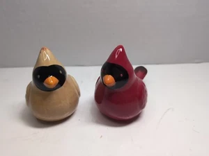 2022 PUNZE MÄNNLICH UND WEIBLICH KARDINAL VOGEL SALZ & PFEFFERSTREUER A403 - Bild 1 von 8