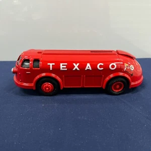 ERTL Texaco 1934 Diamond T Tanker Doodle Bug Banco de Monedas (Nuevo en Caja) - Imagen 1 de 7