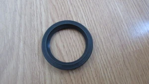 Guarnizione olio albero camme Land Rover Defender Discovery Range Rover Classic. ETC5064 - Foto 1 di 1