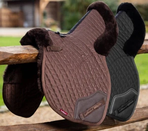 LeMieux Merino+ Half Lined Close Contact Numnah CC Wool Jumping Black/Brown M/L - Picture 1 of 5