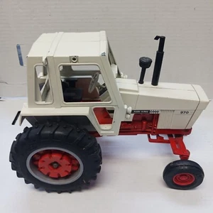 ERTL Case Agri King 970 1/16 Scale Toy Tractor 1998 - Picture 1 of 11