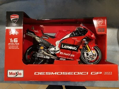 Maisto 1/6 Moto Gp Ducati Desmosedici 2022 Bagnaia Champion Monde Moto Gp - Photo 1/4