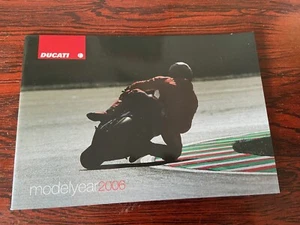 depliant moto ducati comunicato stampa 2006 nuovo modello anno - Foto 1 di 5