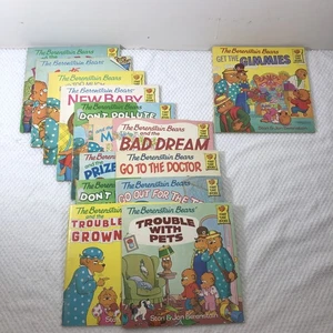 Vintage Lot of (14) ALL FIRST EDITION Berenstain Bears Vintage Paperback Books - Picture 1 of 9