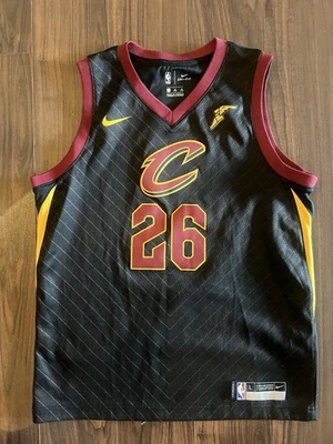 Cleveland Cavaliers Kyle Korver Jersey Youth L 14-16 Statement Nike jersey EUC - Image 1 of 4