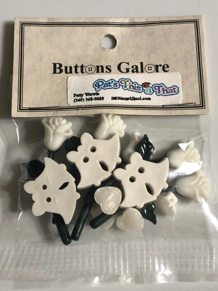 Botones en abundancia campanas de boda rosas corazones con lazos y flatback NUEVO Foto 1 de 1