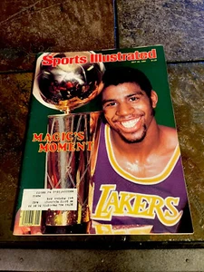 5/26/80 Sports Illustrated Magic Johnson Magic's Moment NM!!! Easily CGC! - Picture 1 of 2
