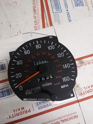 Velocímetro Mitsubishi 3000gt Dodge Stealth tracción delantera 120 k millas buen estado Foto 1 de 4