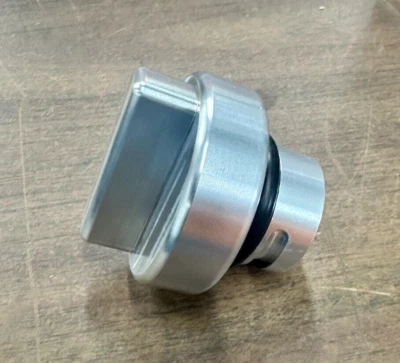 LS Engine oil fill cap aluminum Chevy/GMC, 4.8/5.3/6.0/LS engines/ Chevy v6 - Image 1 of 4