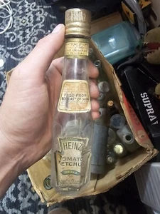 Heinz Tomaten Ketchup Flasche 20er Jahre Papieretiketten Achteckflasche mit Deckel - Bild 1 von 4