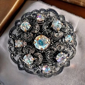 Broche de diamantes de imitación de Alemania Occidental tono plata filigrana ornamentado vintage firmado - Imagen 1 de 9